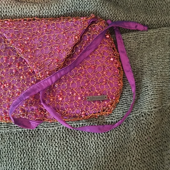 NWOT  wire and beads clutch - Picture 4 of 7
